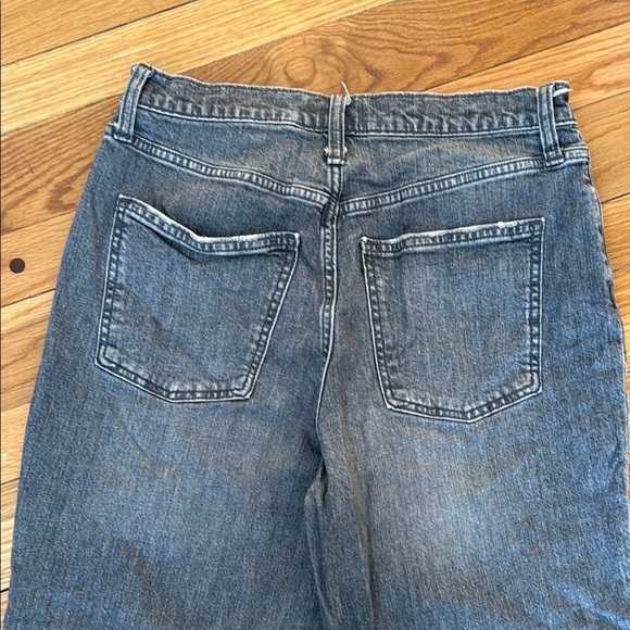 Universal Thread 8 29R Women Vintage Straight Leg Distressed Denim Jeans - Picture 7 of 7